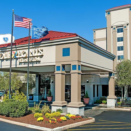 Four Points By Sheraton Boston Logan Airport Revere-3